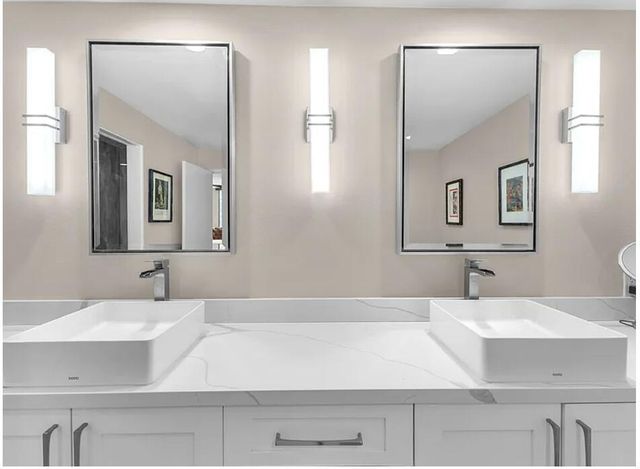 910 Island Drive 111, Rancho Mirage, CA 92270