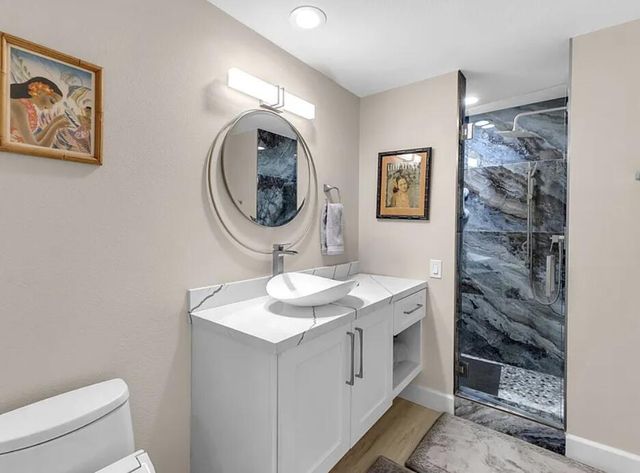 910 Island Drive 111, Rancho Mirage, CA 92270