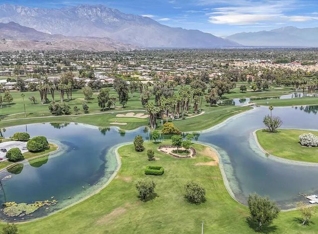 910 Island Drive 111, Rancho Mirage, CA 92270