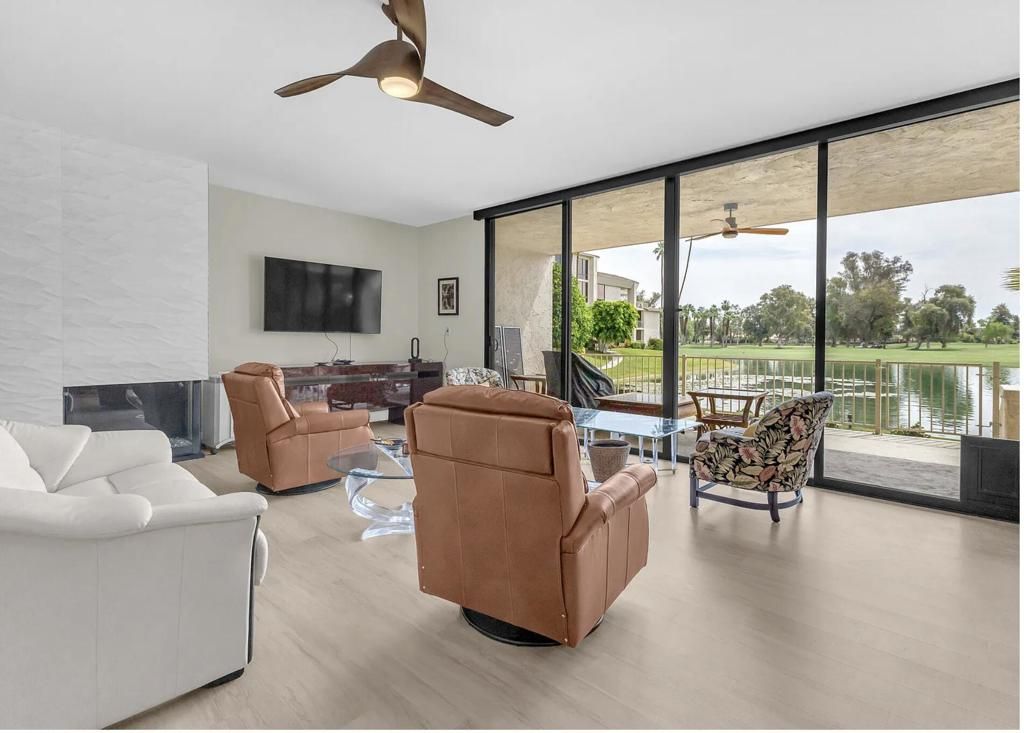 910 Island Drive 111, Rancho Mirage, CA 92270