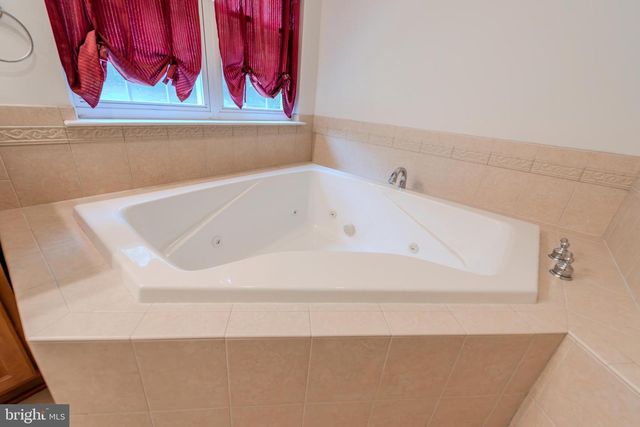 5034 BARRINGTON LN, Sunderland, MD 20689