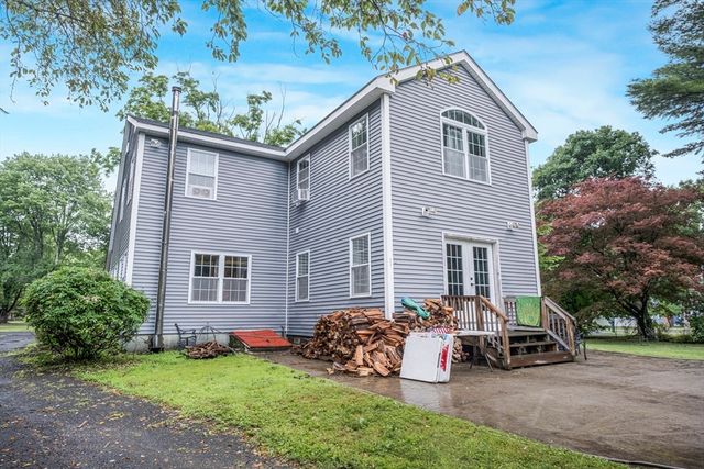 475 Somers, East Longmeadow, MA 01028