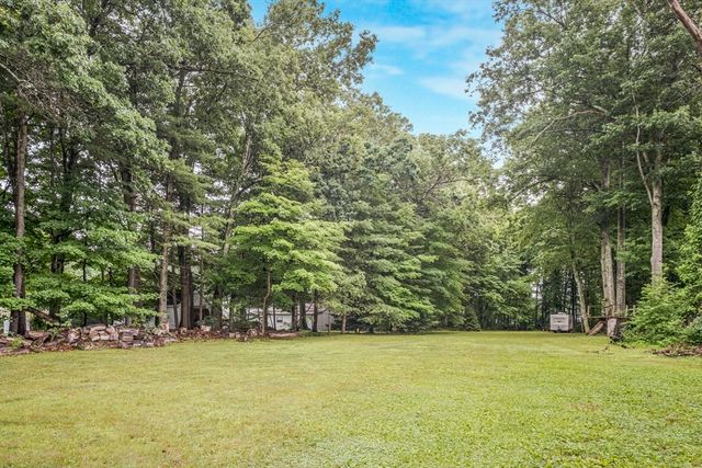 475 Somers, East Longmeadow, MA 01028