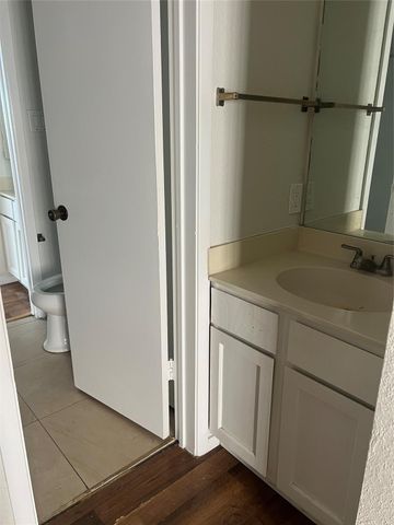 6111 Beverly Hill Street 78, Houston, TX 77057