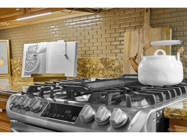 16566 Edwards Way, Broomfield, CO 80023