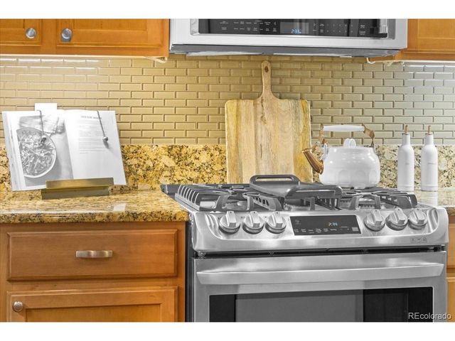 16566 Edwards Way, Broomfield, CO 80023