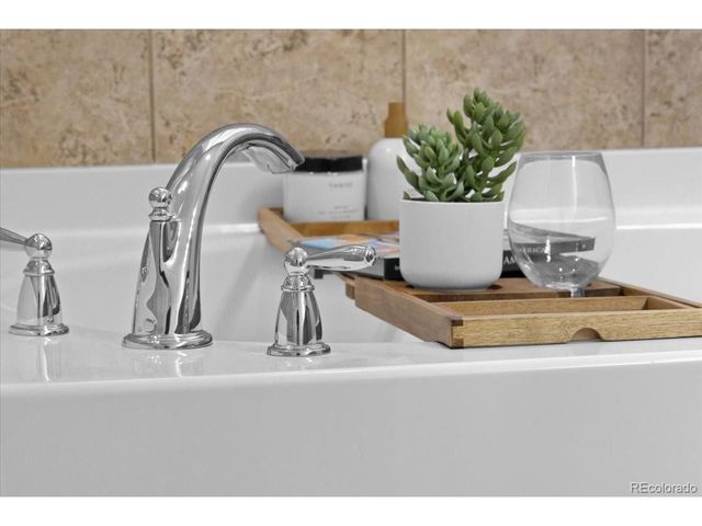 16566 Edwards Way, Broomfield, CO 80023