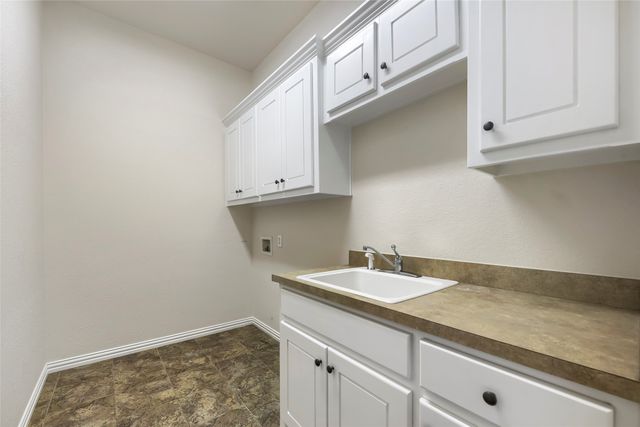 1501 Willow Tree Drive, Fort Worth, TX 76052