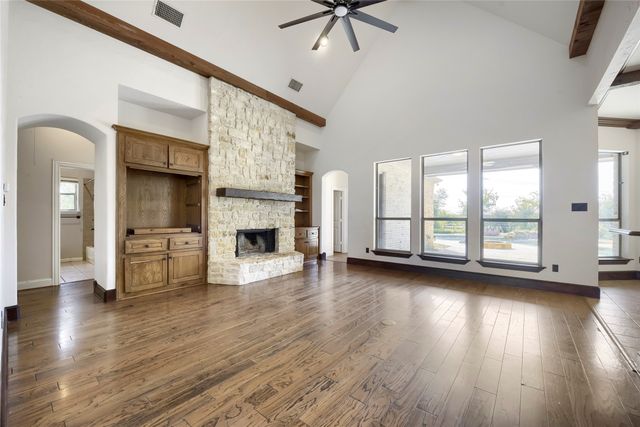 1501 Willow Tree Drive, Fort Worth, TX 76052