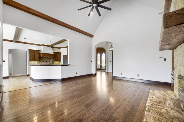 1501 Willow Tree Drive, Fort Worth, TX 76052