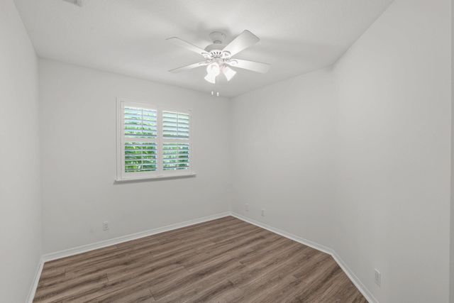 1000 Arezzo Circle, Boynton Beach, FL 33436