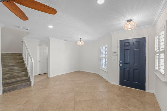 1000 Arezzo Circle, Boynton Beach, FL 33436
