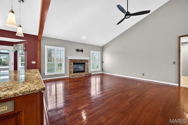 4 Haywood Court, St Charles, MO 63303