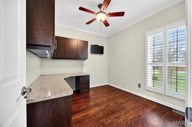 4 Haywood Court, St Charles, MO 63303