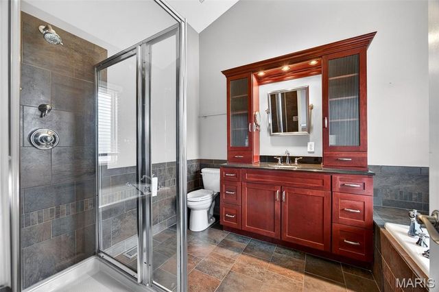 4 Haywood Court, St Charles, MO 63303