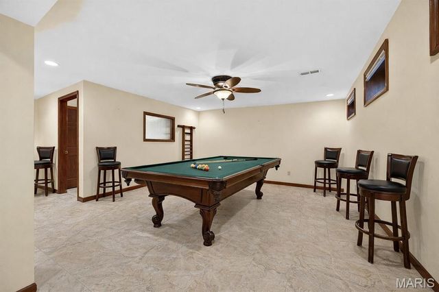 4 Haywood Court, St Charles, MO 63303