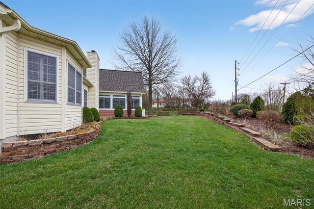 4 Haywood Court, St Charles, MO 63303