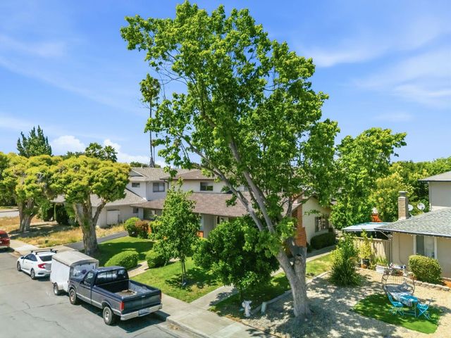 651 Belladonna Court, Sunnyvale, CA 94086