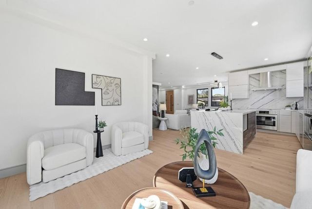 606 W Mc Kinley Avenue, Sunnyvale, CA 94086