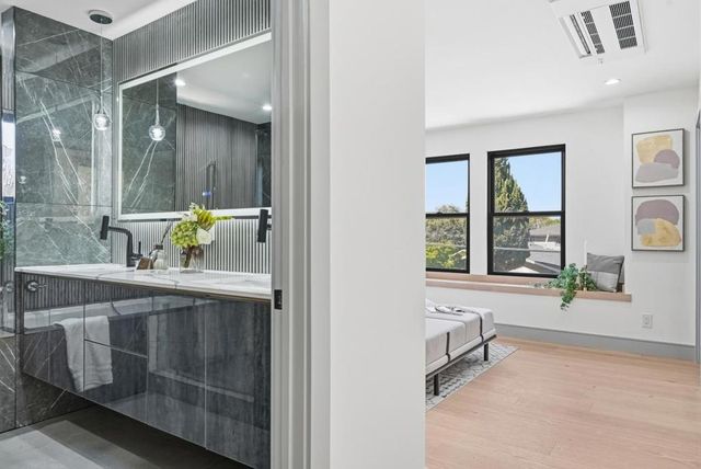 606 W Mc Kinley Avenue, Sunnyvale, CA 94086