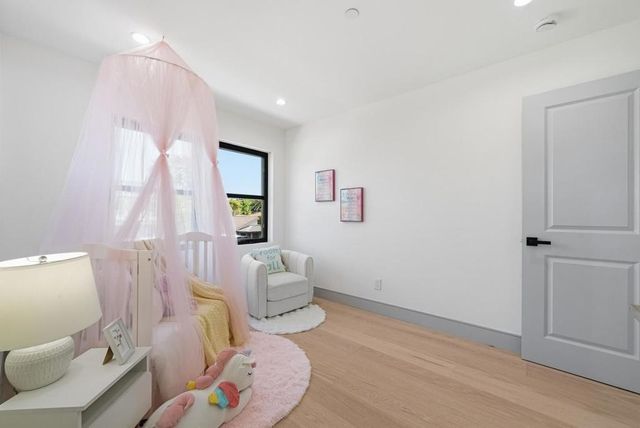 606 W Mc Kinley Avenue, Sunnyvale, CA 94086