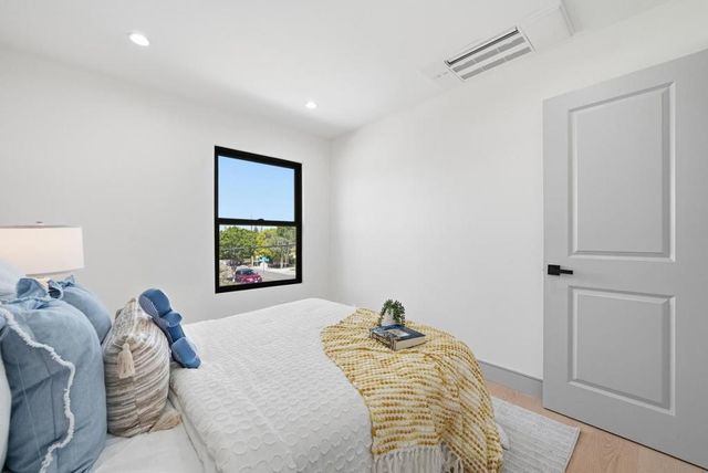 606 W Mc Kinley Avenue, Sunnyvale, CA 94086