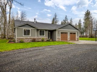 12950 S BARNARDS Rd, Molalla, OR 97038