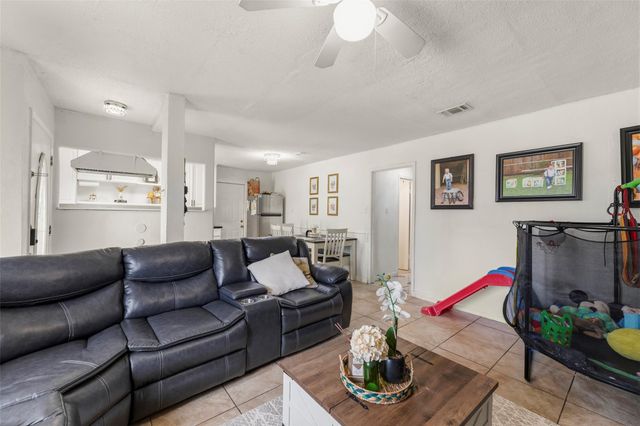 12127 Glenhollow Drive, Houston, TX 77048