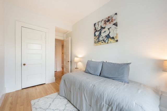 41 Carlton St 3, Brookline, MA 02446