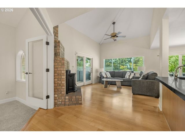 8250 Sw 191ST Ave, Beaverton, OR 97007