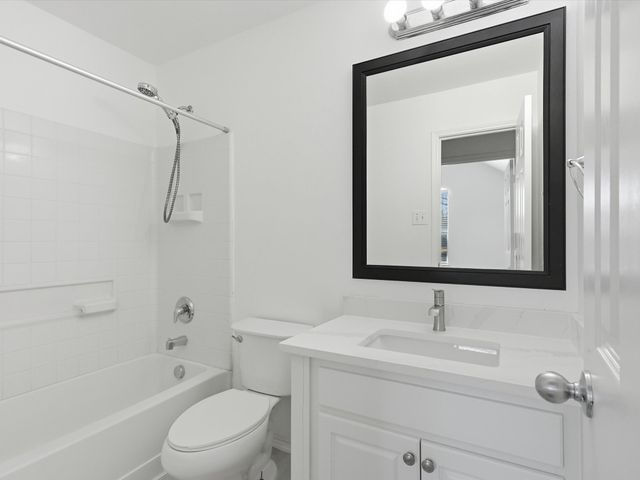 424 Shady Shore Lane, Crowley, TX 76036