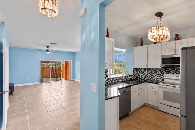 1216 NW 100TH Avenue, Pembroke Pines, FL 33024