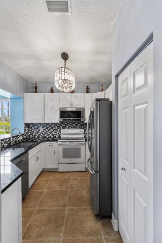 1216 NW 100TH Avenue, Pembroke Pines, FL 33024