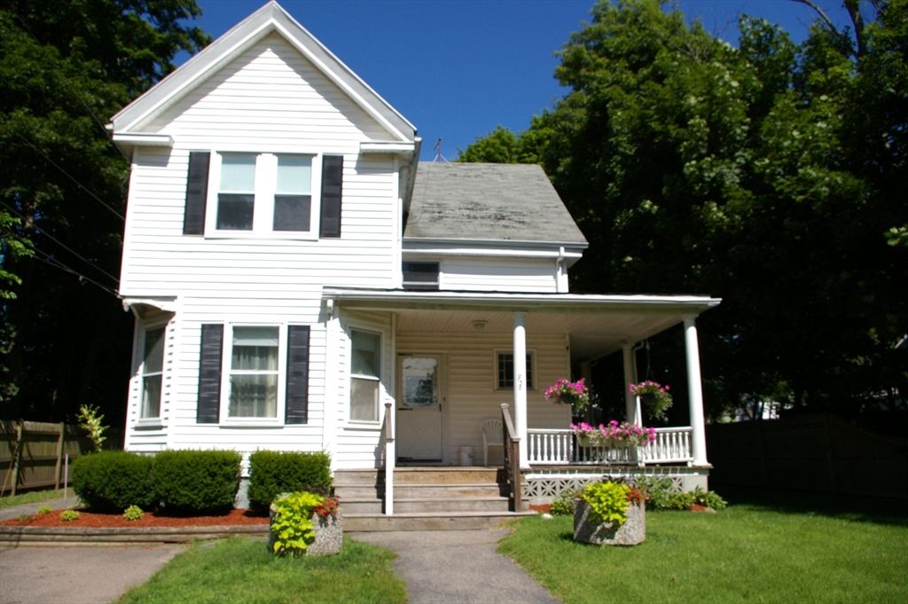 938 S Franklin St 2, Holbrook, MA 02343