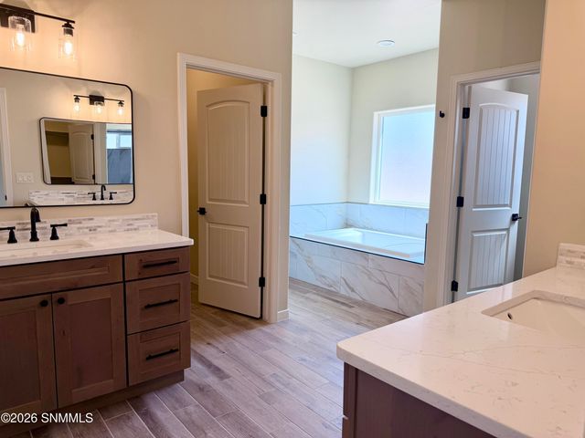 785 Basha Arc, Las Cruces, NM 88005