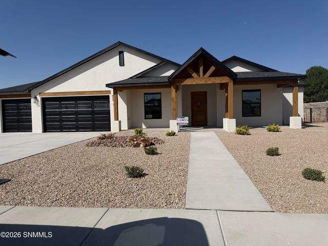 785 Basha Arc, Las Cruces, NM 88005