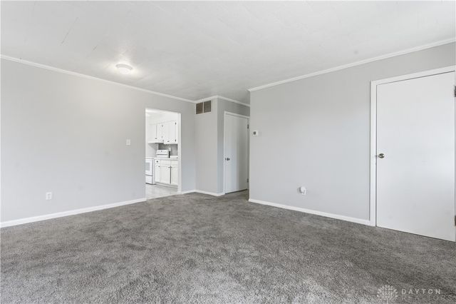 610 Portage Path, Springfield, OH 45506