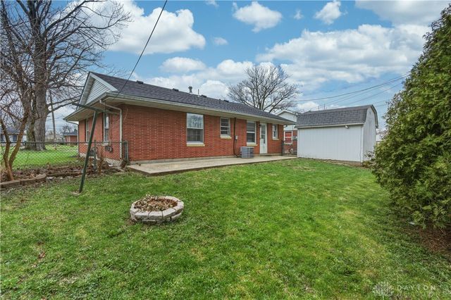 610 Portage Path, Springfield, OH 45506