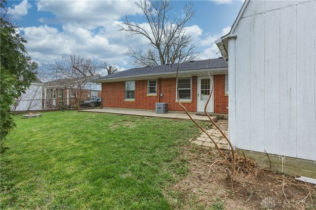 610 Portage Path, Springfield, OH 45506