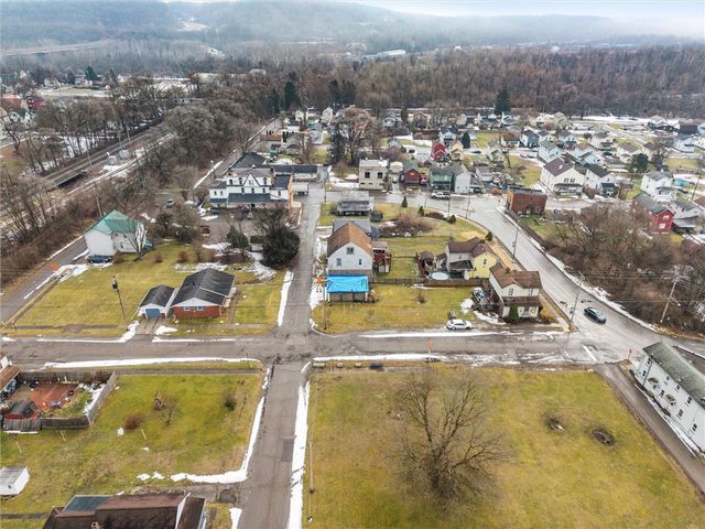 11 Tremont St, New Castle, PA 16102