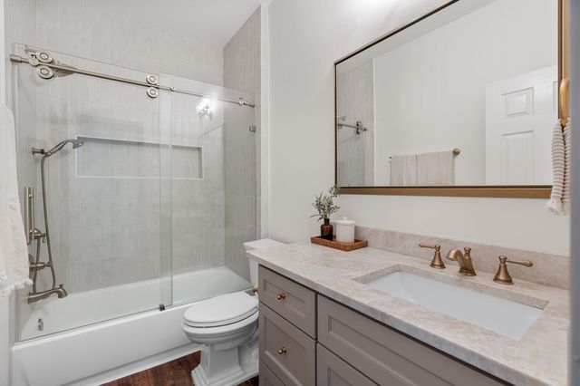 4902 Bend Court, Sugar Land, TX 77478