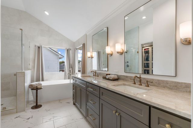 4902 Bend Court, Sugar Land, TX 77478