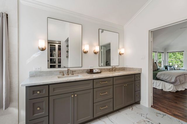 4902 Bend Court, Sugar Land, TX 77478