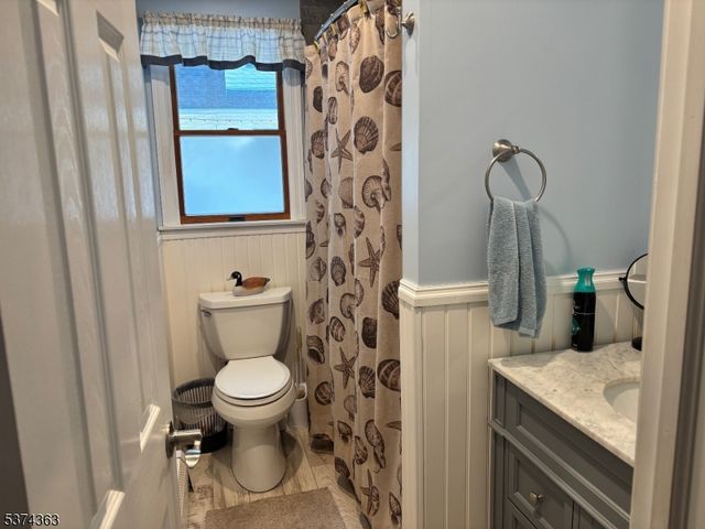 108 Hillside Dr, Andover Twp., NJ 07860