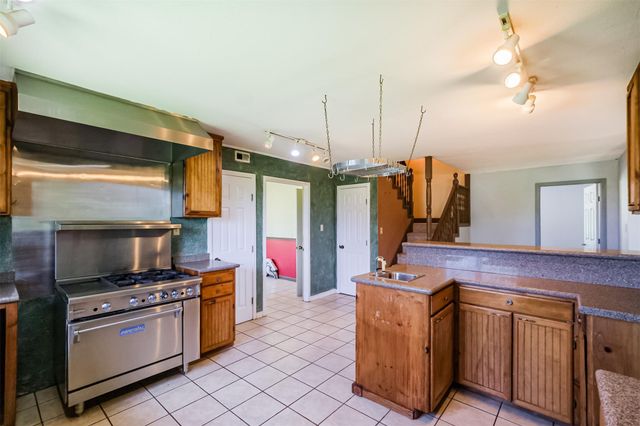 3214 Fm 1875 Road, Beasley, TX 77417