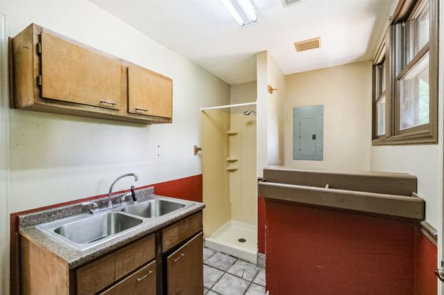 3214 Fm 1875 Road, Beasley, TX 77417
