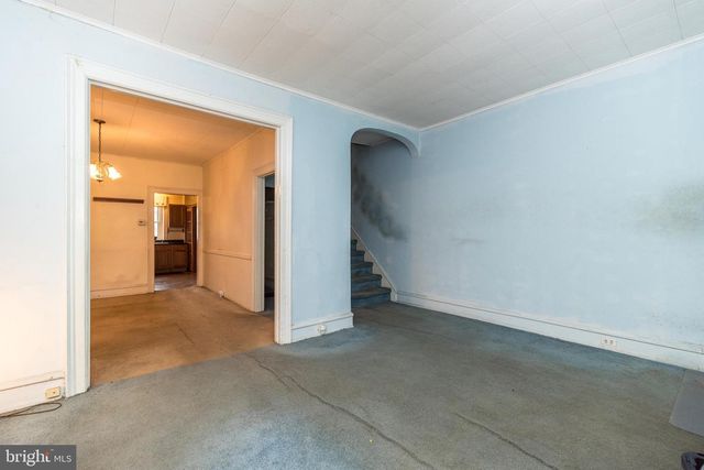 251 WASHINGTON LN, Jenkintown, PA 19046