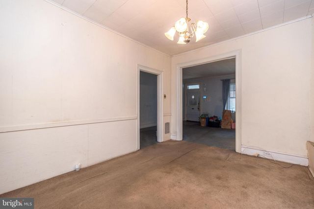 251 WASHINGTON LN, Jenkintown, PA 19046