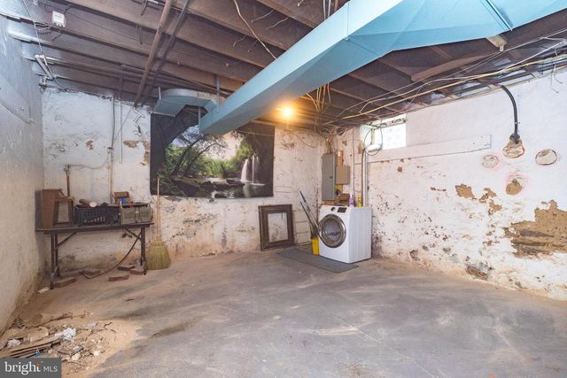 251 WASHINGTON LN, Jenkintown, PA 19046