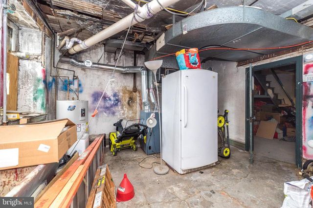 251 WASHINGTON LN, Jenkintown, PA 19046